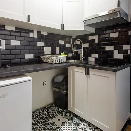 Cosy 1bd Clignancourt